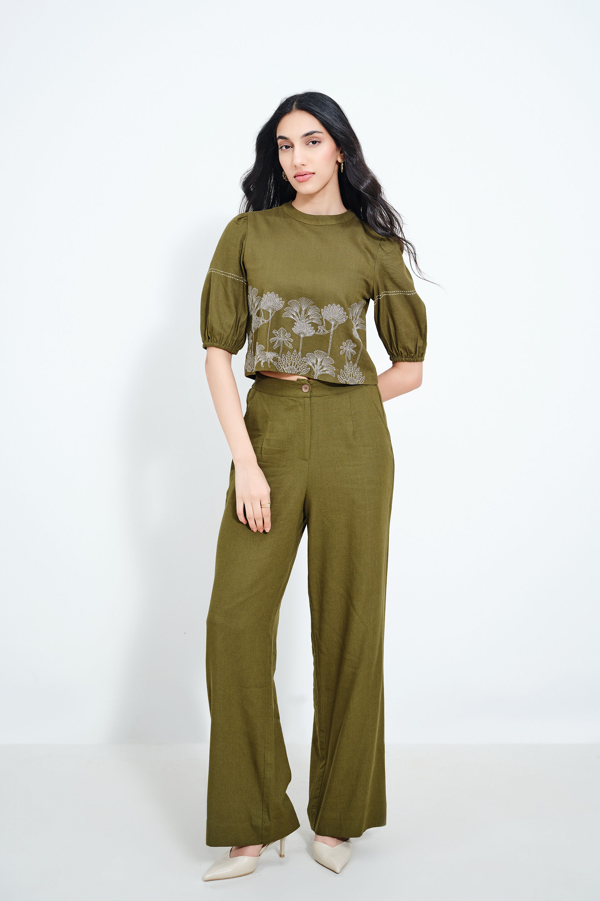 Green Horizon Top, Olive, image 1